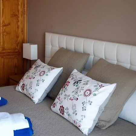 In Playa Blanca Sleeps 6 Includes Swimming Pool Air Con And Wifi 1 *